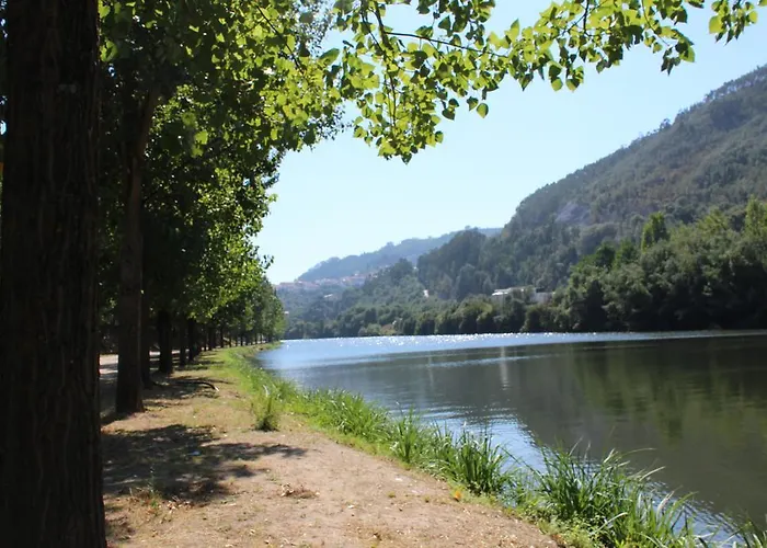 Casa Do Rio - Penacova Casa de Férias *